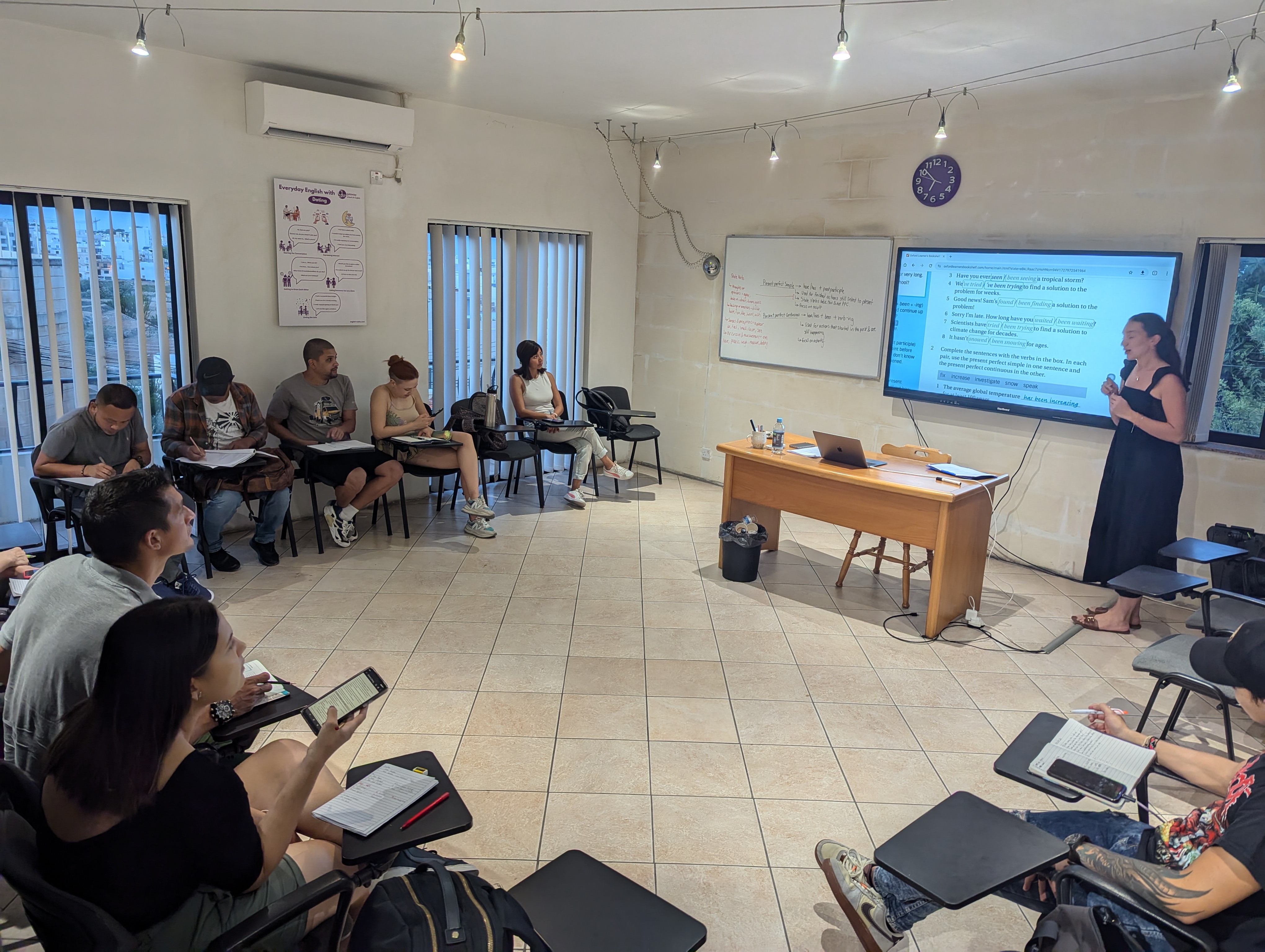 Evening night classes with Gateway School of English GSE